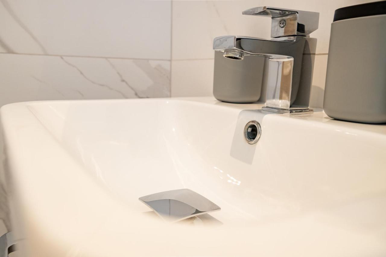 Deluxe Modern 1&2 Bed Apartments Near Brighton Beach & Station Buitenkant foto